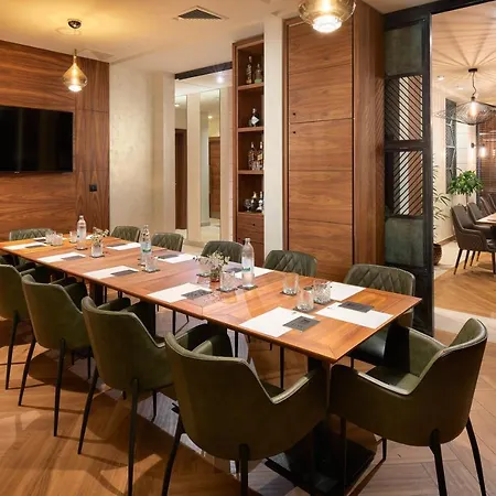 Time Boutique Hotel 4*