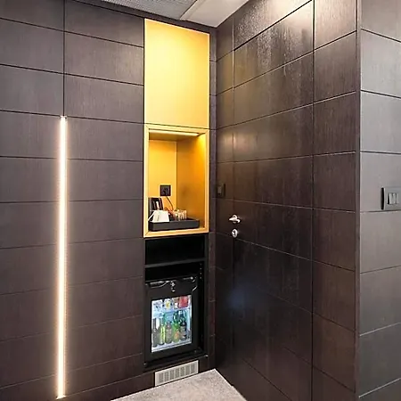 Time Boutique Hotel