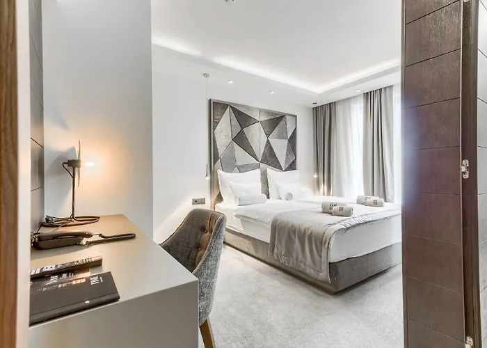 Time Boutique Szálloda 4*